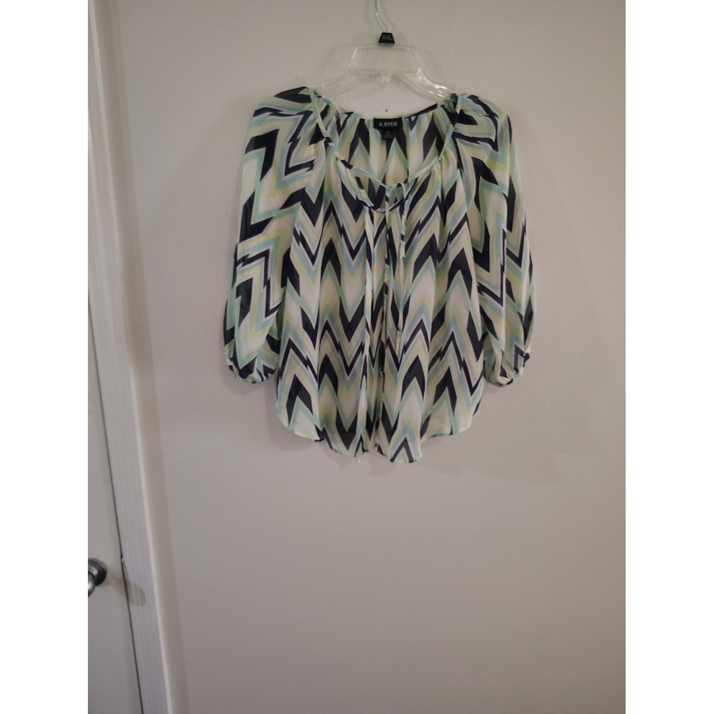 A.Byer Womens Medium Chevron Chiffon Blouse Navy Blue Lime Green 3/4 Sleeve Tie‎